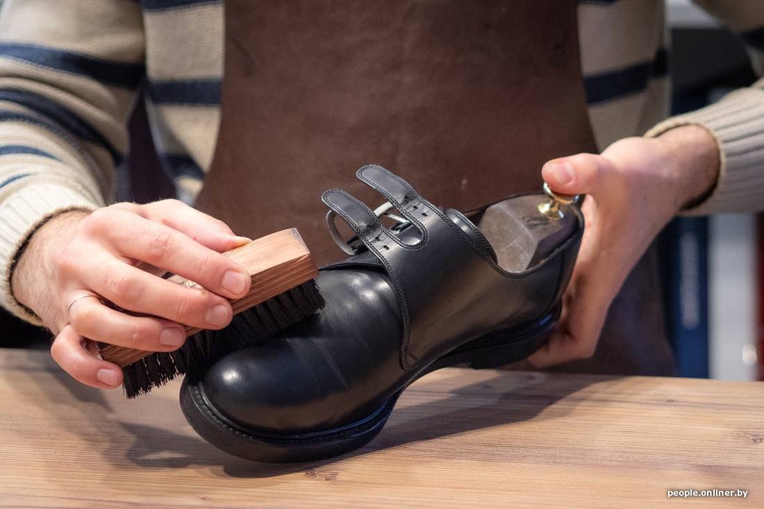 Как правильно чистить обувь — основные правила