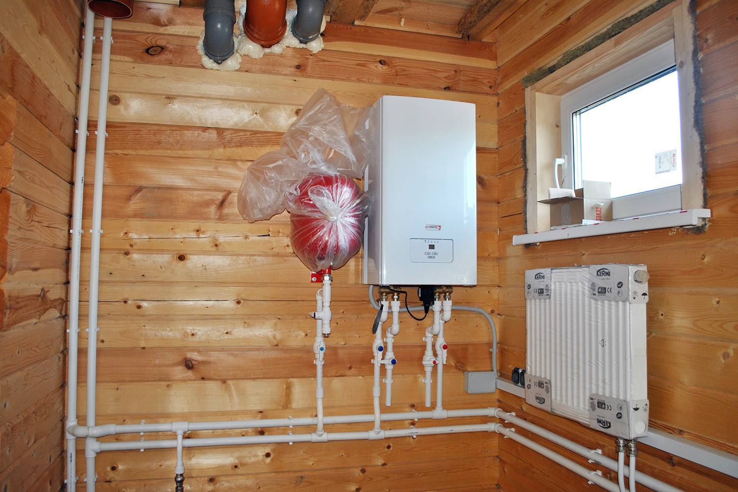 Отопление деревянного дома своими руками — выбор системы отопления